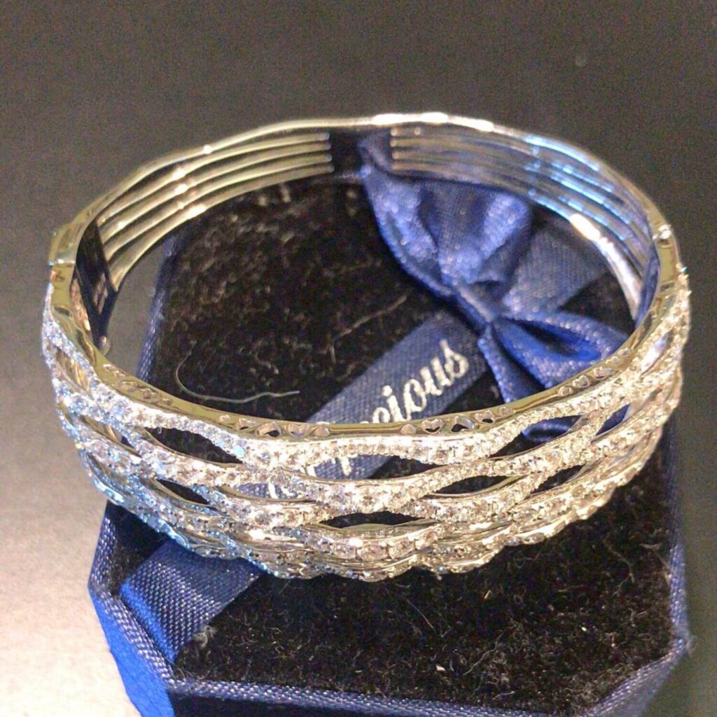 Bracelets001