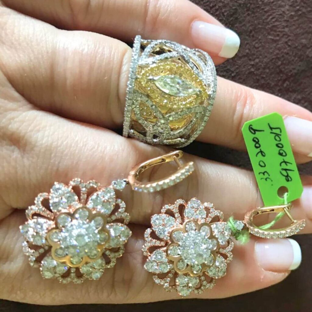 Earrings001-28