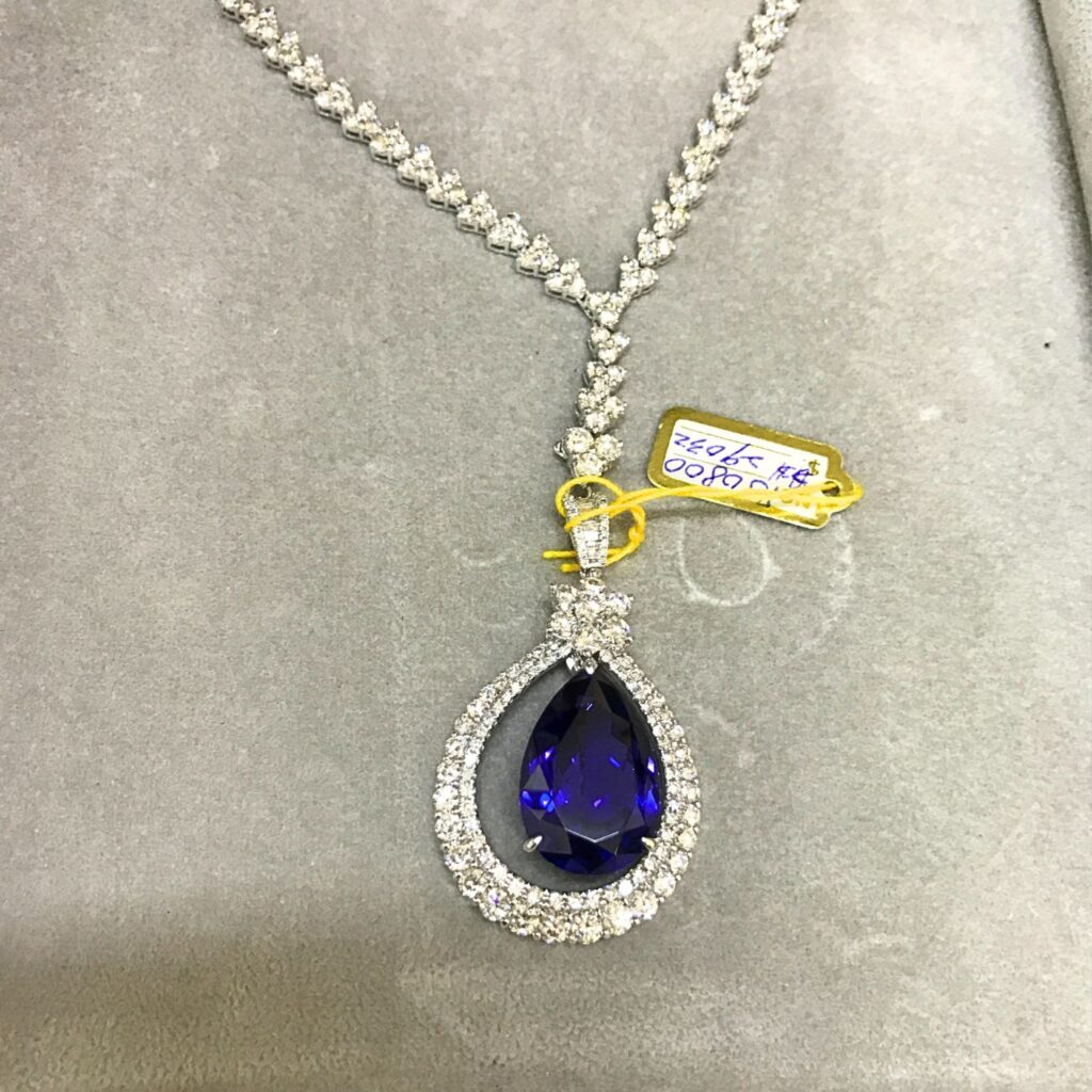 Necklace007