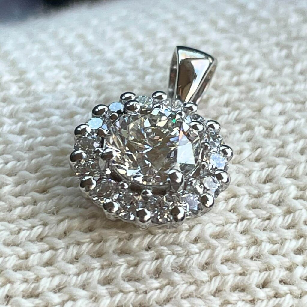 Necklace020