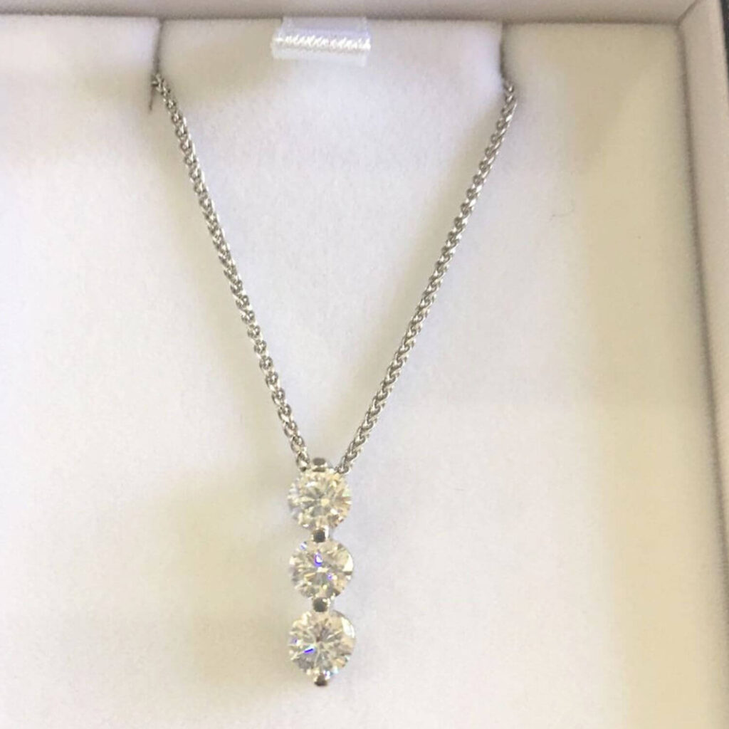 Necklace041
