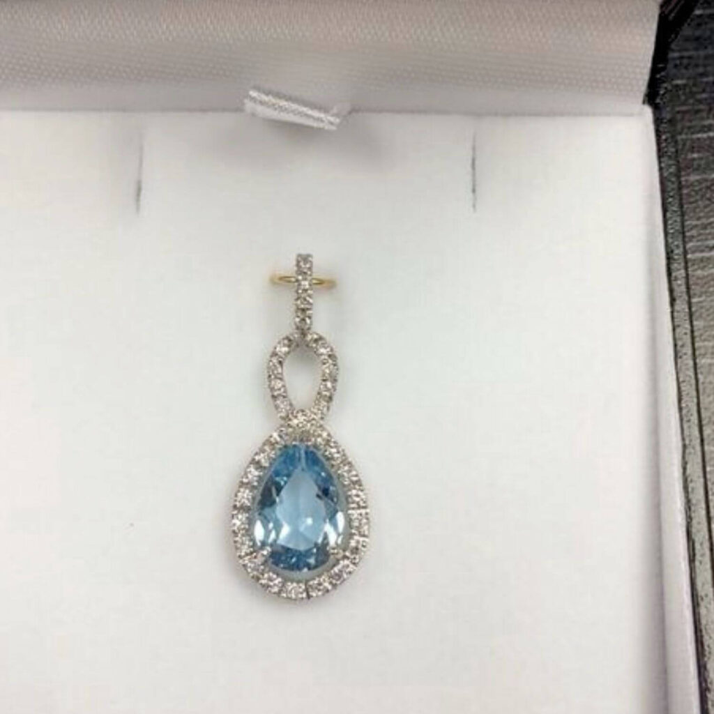 Necklace042
