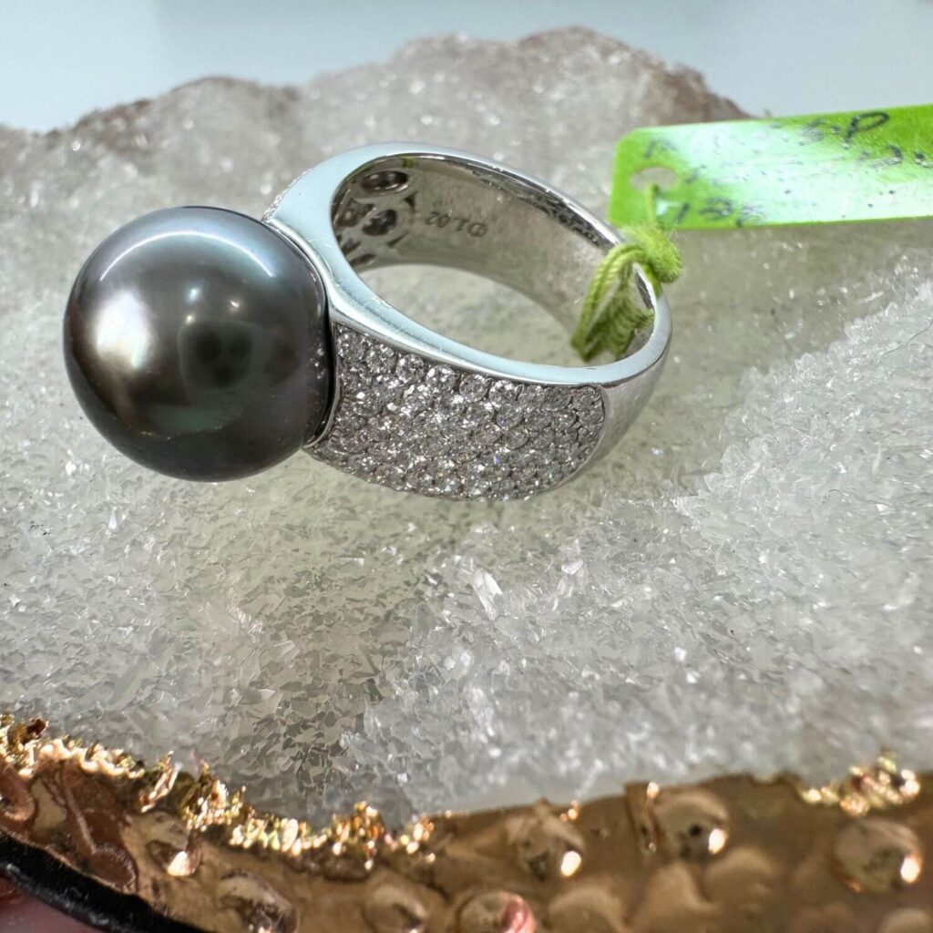 Ring010-02