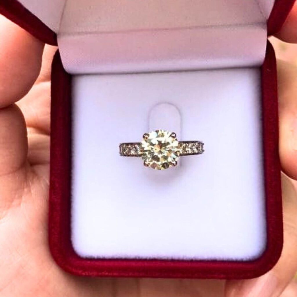 Ring025-02