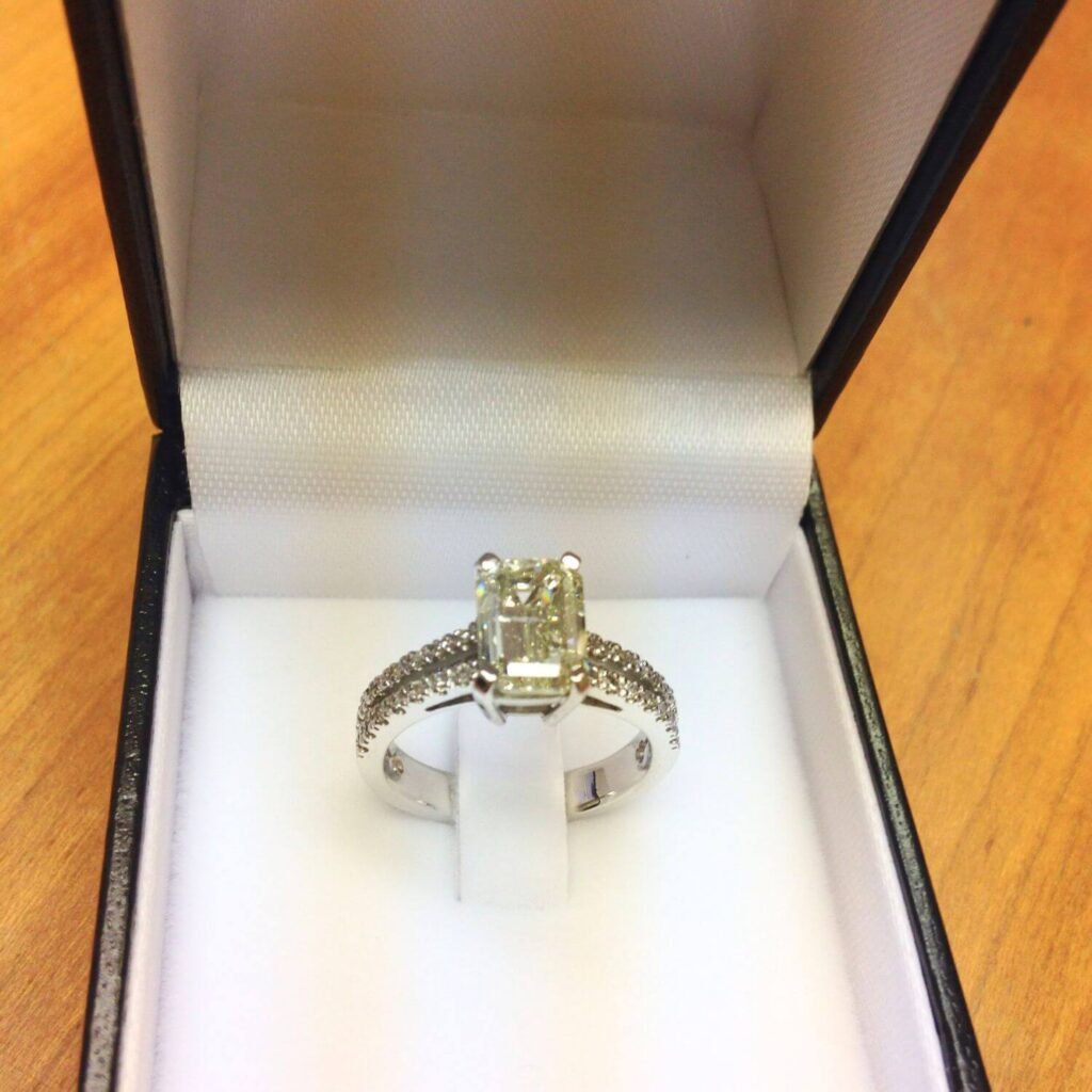 Ring060-01
